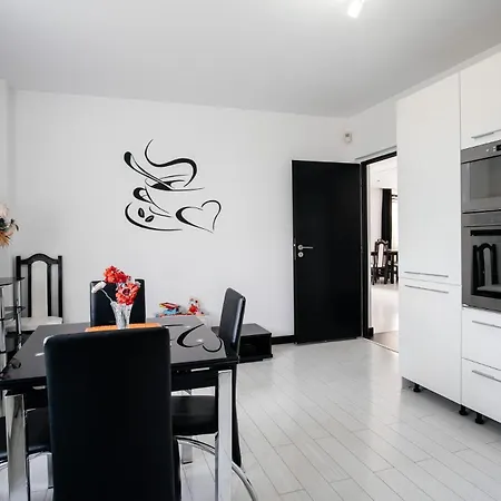 Sweet Bucovina Petreceri Private Si Majorate Guest house Frasin